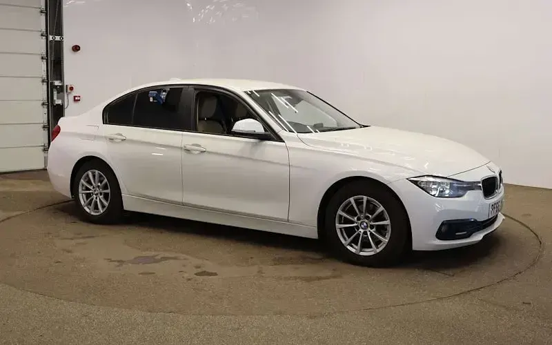 Usado BMW 320 Efficient Dynamics 163 CV (119 kW) 2018 Berlina