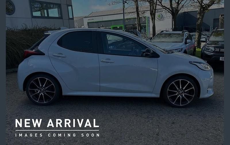 Used Toyota Yaris Hybrid Sport 113 HP (83 kW) 2023 Grey Hatchback