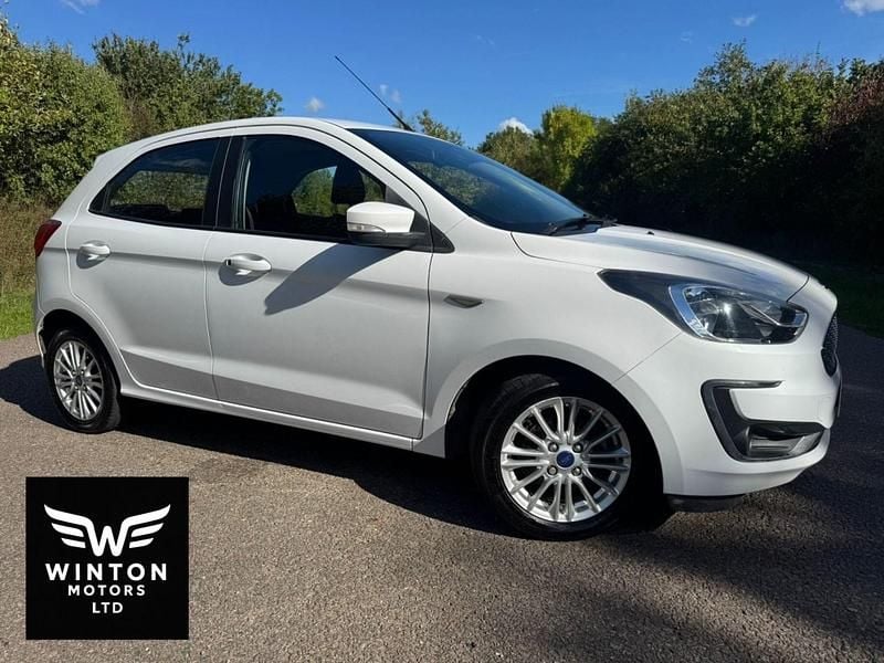 White Used 2018 Ford Ka Plus Zetec Hatchback | £6,695 (Fair price) - Image 1/4