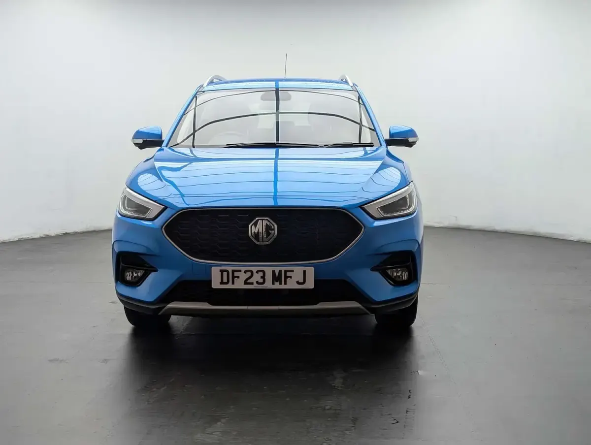 Used MG ZS Exclusive 106 HP (77 kW) 2023 Blue SUV