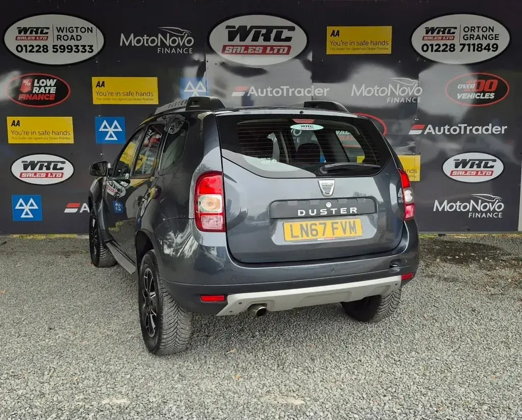 Used Dacia Duster Prestige 125 HP (91 kW) 2017 Grey SUV