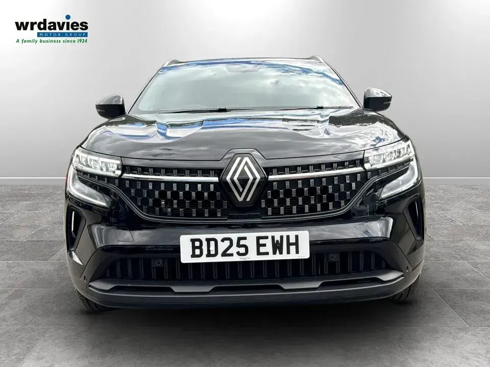 Used Renault Austral Techno 200 HP (147 kW) 2025 Black SUV