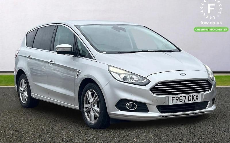Usado Ford S-MAX Titanium 150 HP (110 kW) 2017 Monovolume