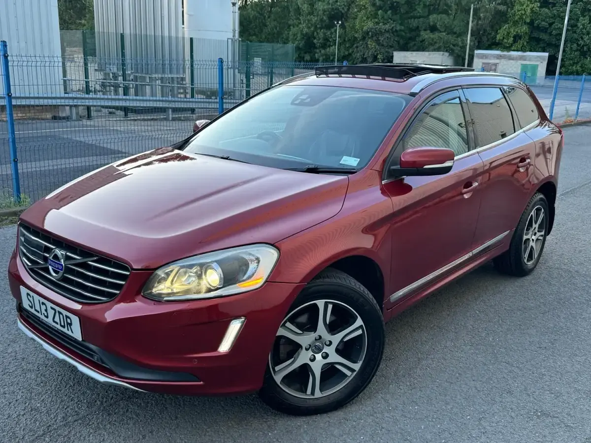 Used Volvo XC60 SE Lux 215 HP (158 kW) 2013 Red SUV