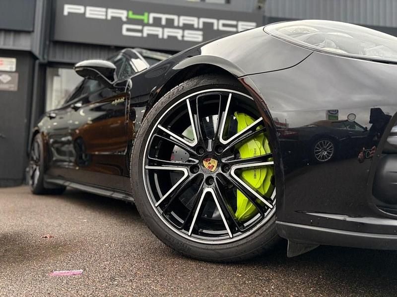 Used Porsche Panamera 680 HP (500 kW) 2020 Black Hatchback