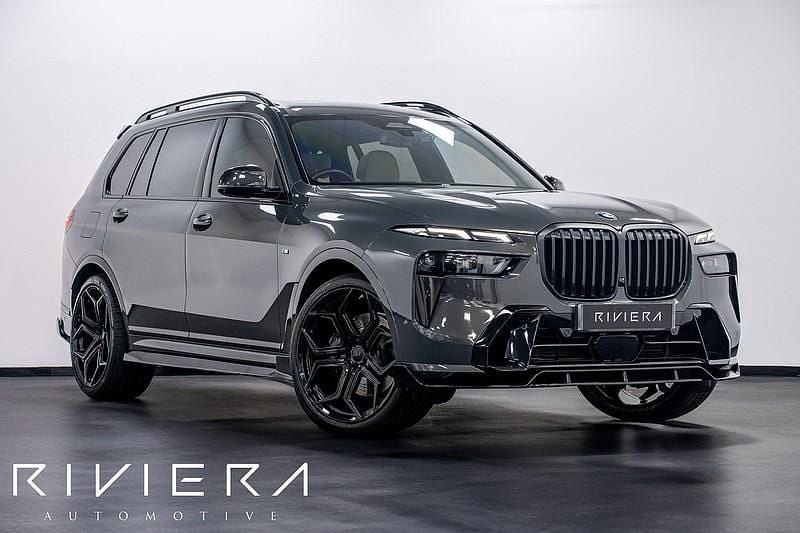 Dravit grey Used 2023 BMW X7 M Sport SUV | £66,995 (A bit pricey) - Image 1/4