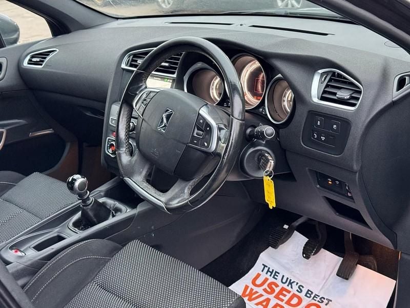 Used DS Automobiles DS4 Elegance 2017 Grey Hatchback