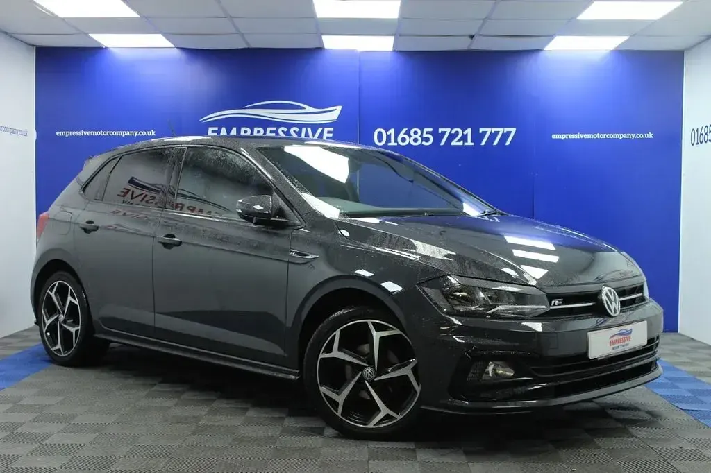 Used VW Polo R-line 95 HP (69 kW) 2019 Grey Hatchback