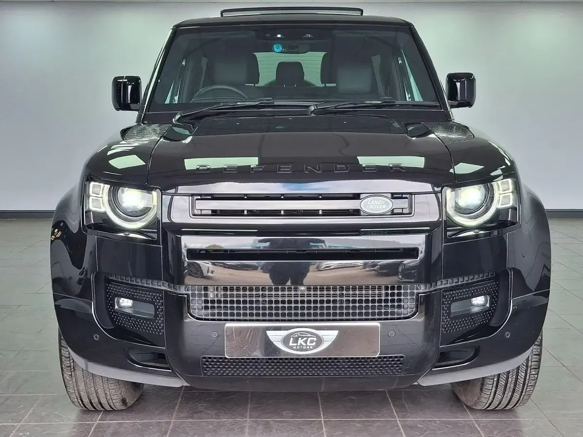 Used Land Rover Defender HSE Dynamic 2024 Black SUV