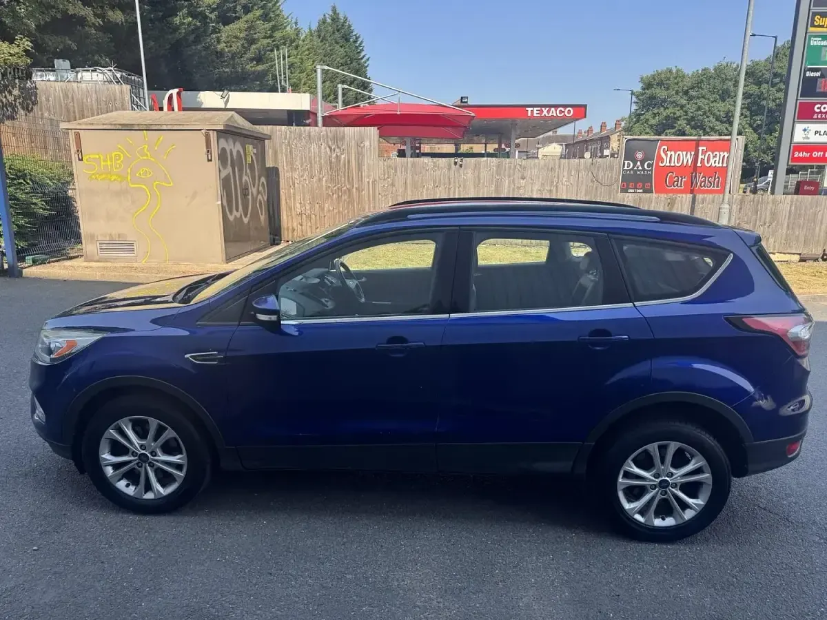 Used Ford Kuga Titanium 150 HP (110 kW) 2017 Blue SUV