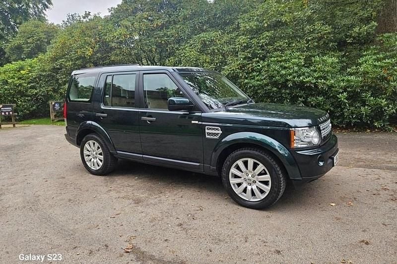 Green Used 2013 Land Rover Discovery 4 SUV | £11,990 (Good price) - Image 1/1