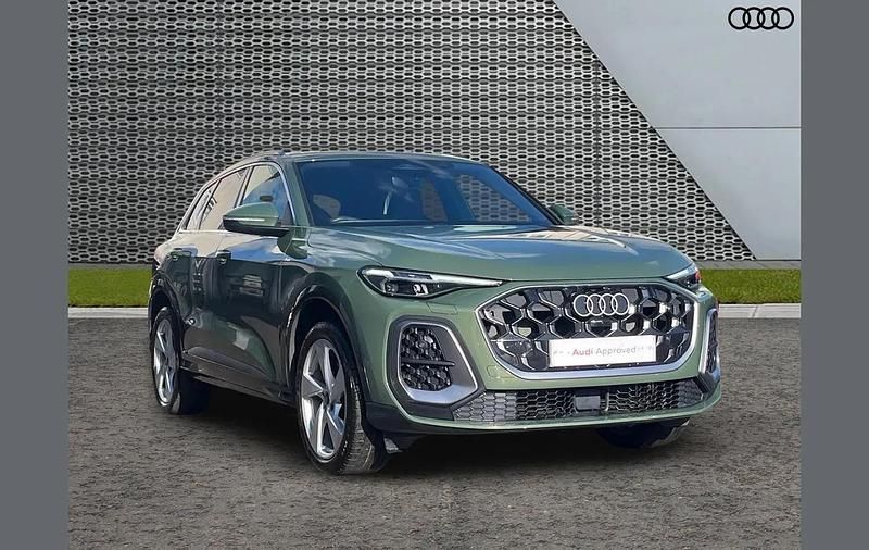 Used Audi Q5 S-Line 200 HP (147 kW) 2025 Green SUV