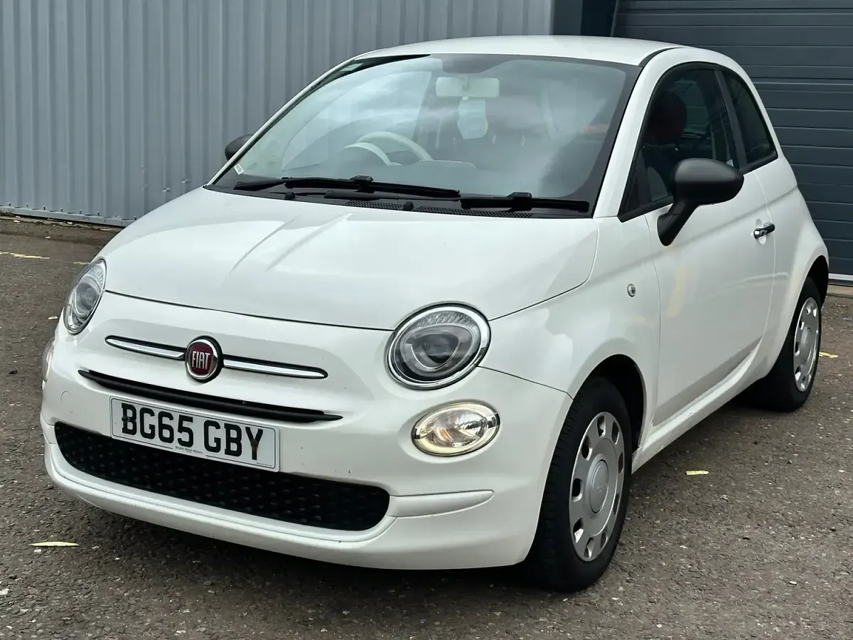 Used Fiat 500 Pop 69 HP (50 kW) 2015 White Hatchback