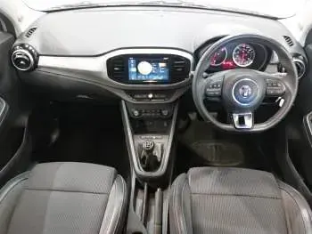 Used MG MG3 Exclusive 106 HP (77 kW) 2018 White Hatchback