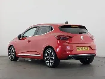 Used Renault Clio Techno 90 HP (66 kW) 2023 Red Hatchback