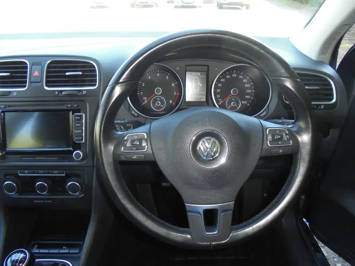 Used VW Golf VII Match 120 HP (88 kW) 2012 Grey Hatchback