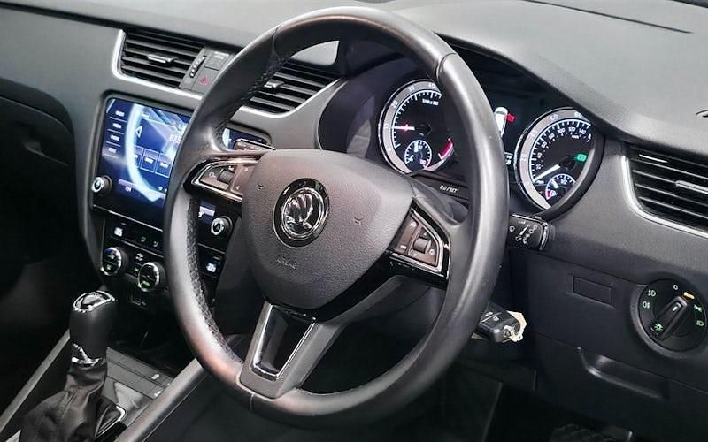 Used Skoda Octavia SE L 150 HP (110 kW) 2019 Beige Estate