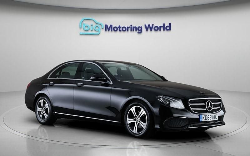 Used Mercedes E200 SE 184 HP (135 kW) 2019 Black Sedan
