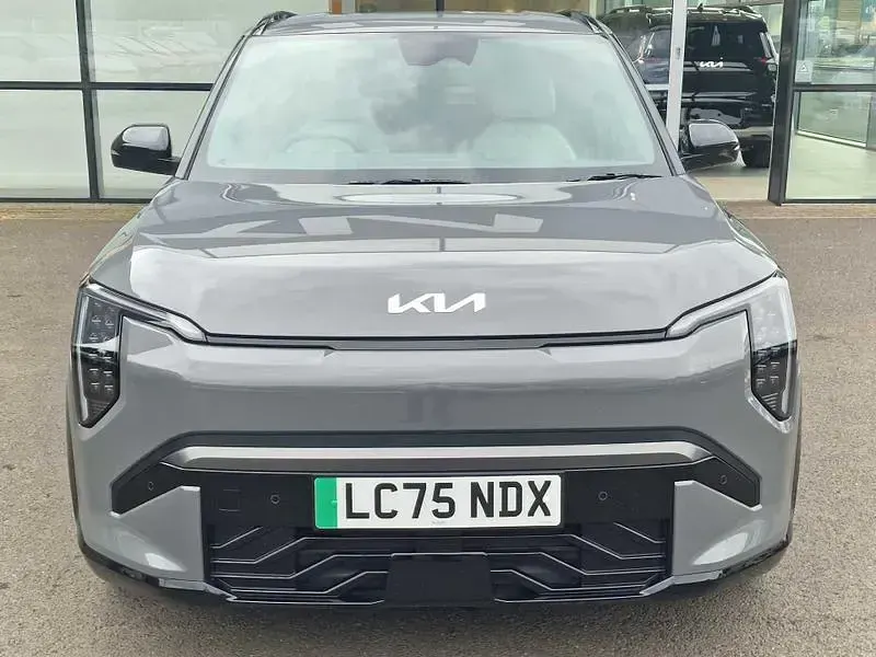 Used Kia EV3 GT-Line 150 kW (204 HP) 2025 Shale grey SUV