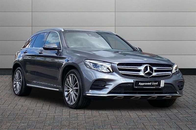 Selenite grey Used 2018 Mercedes GLC250 AMG Line Premium Estate | £17,490 (Fair price) - Image 1/4