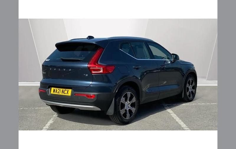 Used Volvo XC40 Inscription 163 HP (119 kW) 2021 Blue SUV