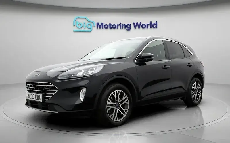 Used Ford Kuga Titanium 150 HP (110 kW) 2023 Black SUV