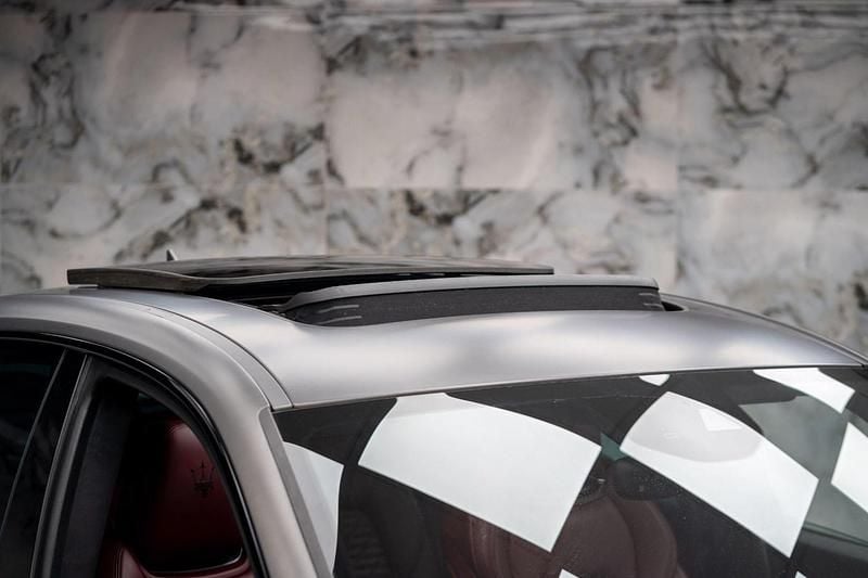 Used Maserati GranSport 350 HP (257 kW) 2019 Grey Estate