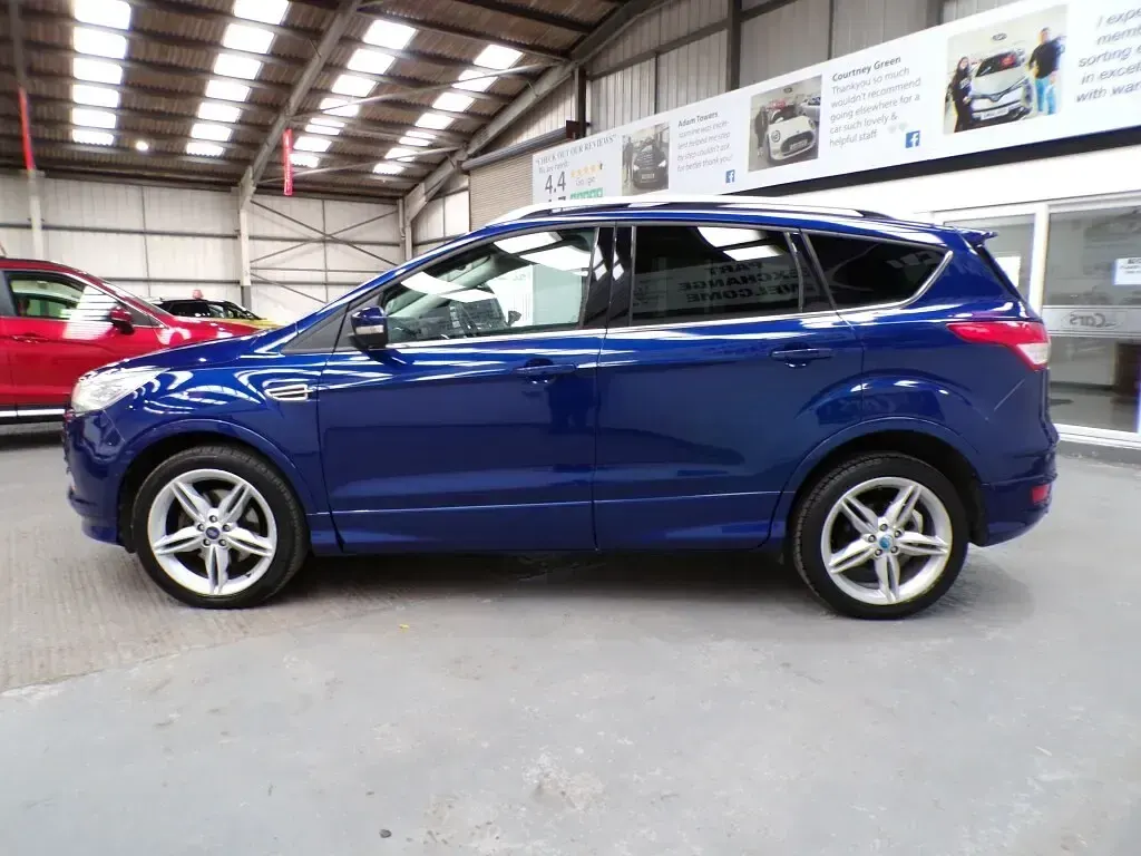Used Ford S-MAX Titanium 150 HP (110 kW) 2016 Blue MPV