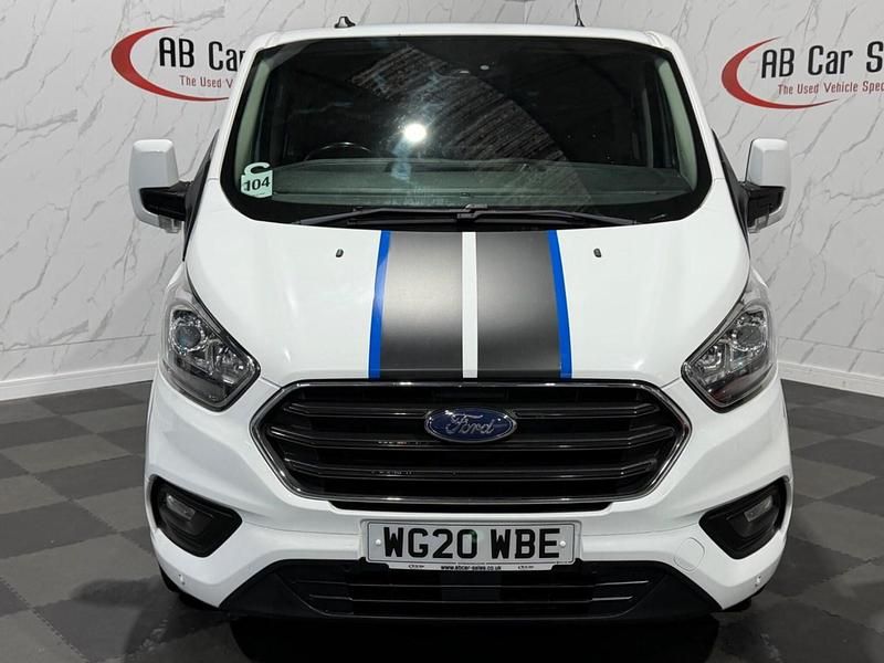 Used Ford Transit Custom Limited 130 HP (95 kW) 2020 White Van