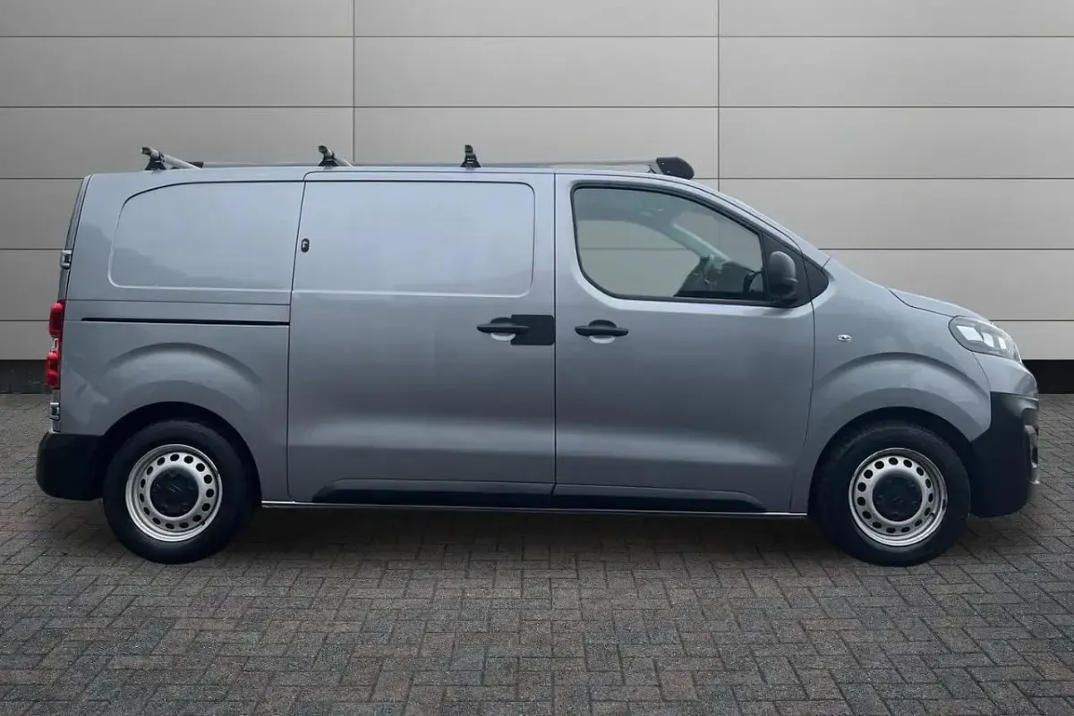 Used Citroën Dispatch 101 HP (74 kW) 2022 Grey MPV