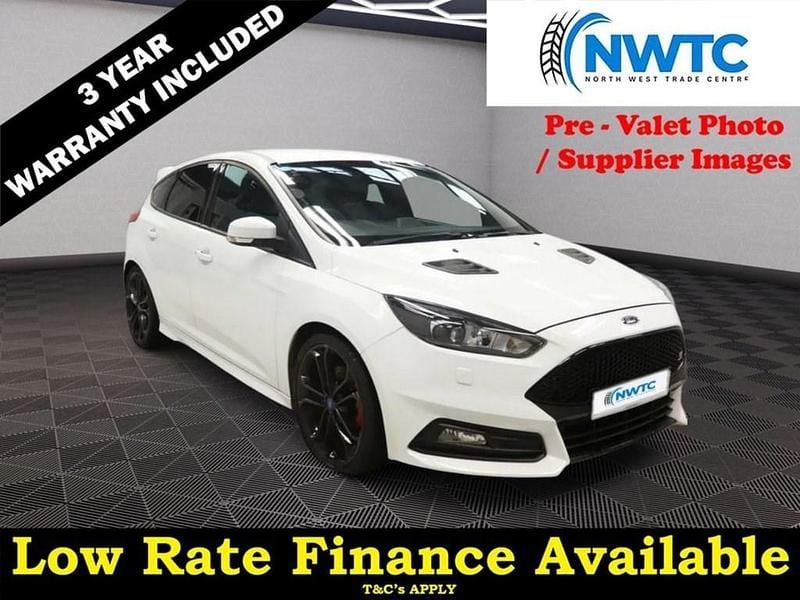 White Used 2015 Ford Focus ST Hatchback | £10,595 (Fair price) - Image 1/3