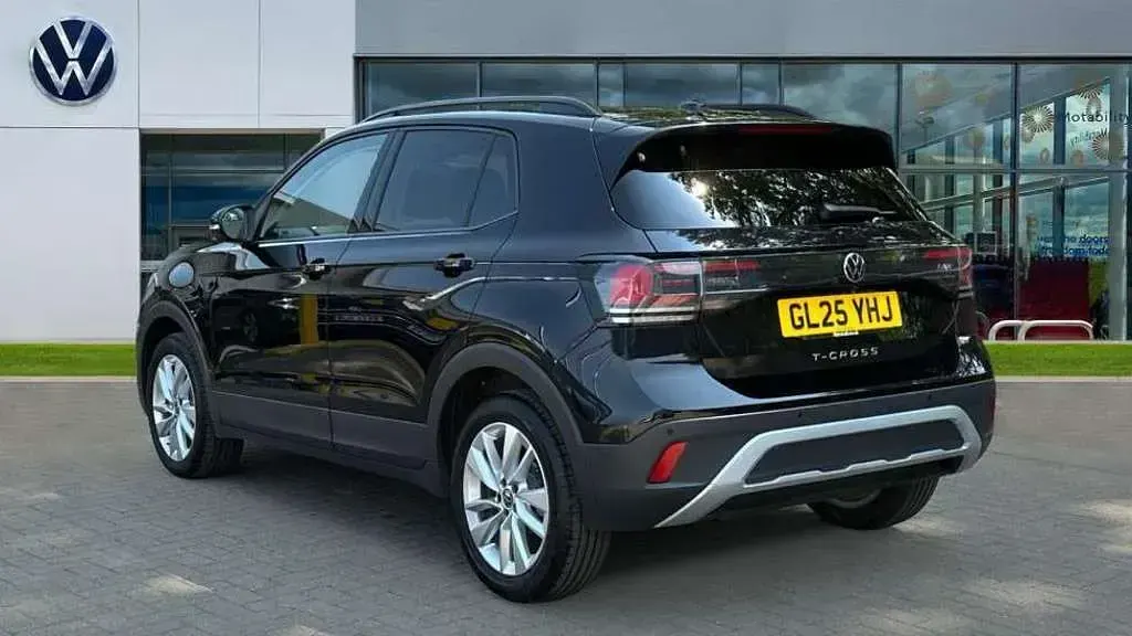 Used VW T-Cross Match 115 HP (84 kW) 2025 Deep black pearlescent SUV