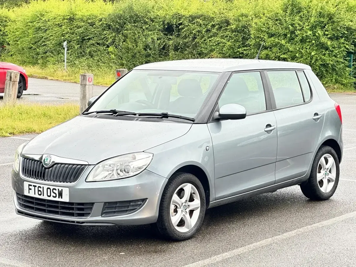 Used Skoda Fabia SE 105 HP (77 kW) 2012 Grey Hatchback