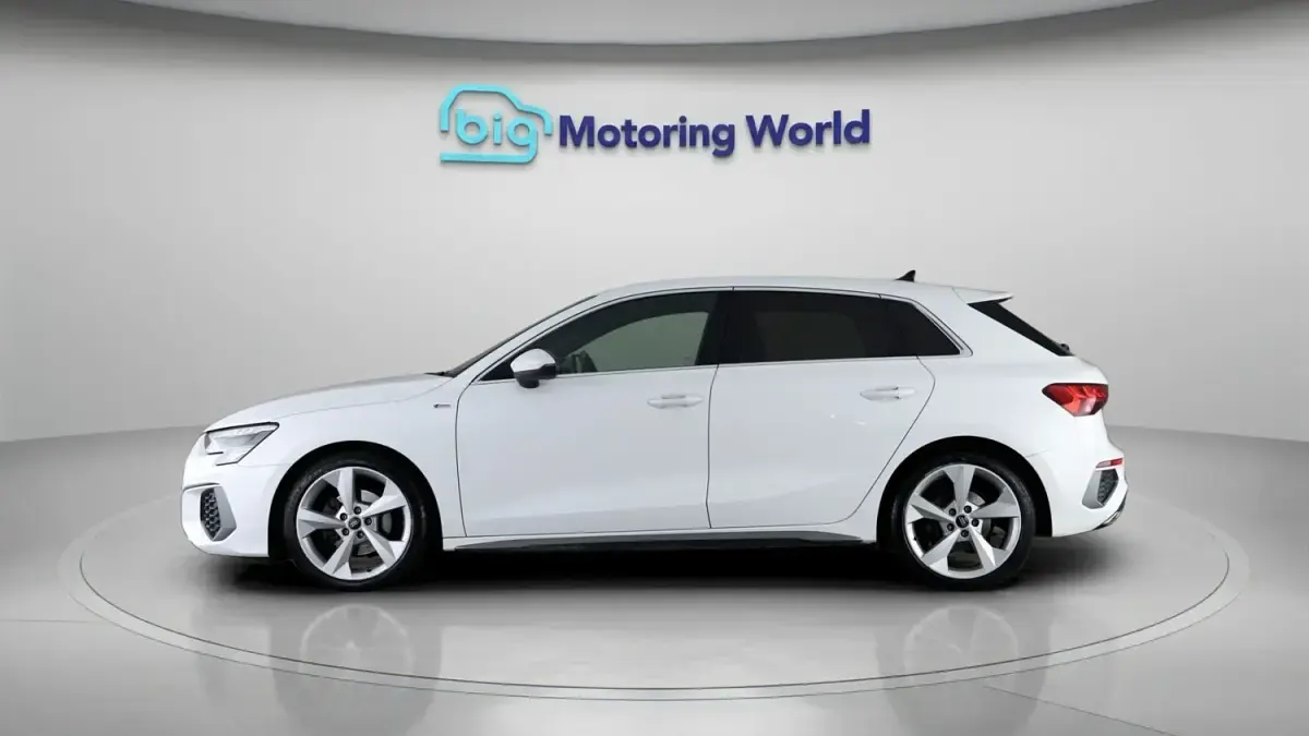 Usado Audi A3 S-Line 148 HP (108 kW) 2022 Branco Sedan