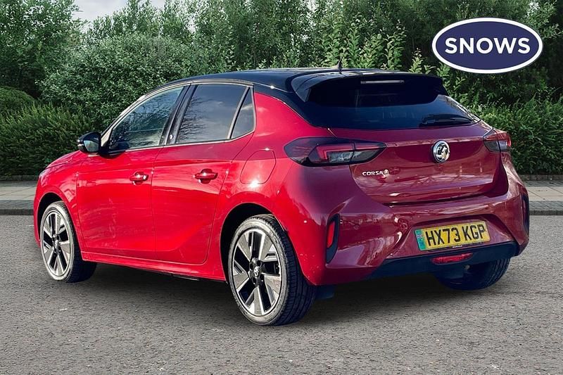 Used Vauxhall Corsa-e 100 kW (136 HP) 2024 Hot red Hatchback