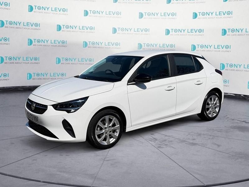 Second-hand Vauxhall Corsa Design Edition 2022 Alb Hatchback