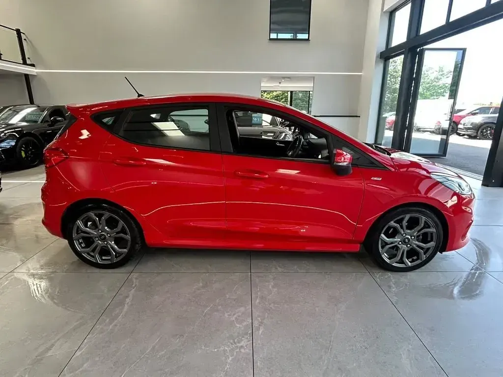 Used Ford Fiesta ST-Line 140 HP (102 kW) 2018 Red Hatchback