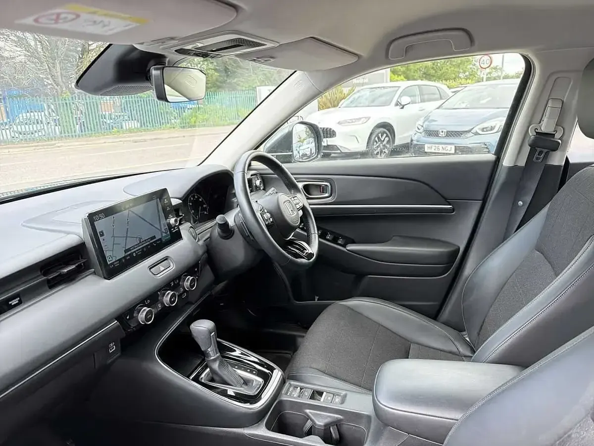 Used Honda HR-V Advance 131 HP (96 kW) 2022 Grey SUV