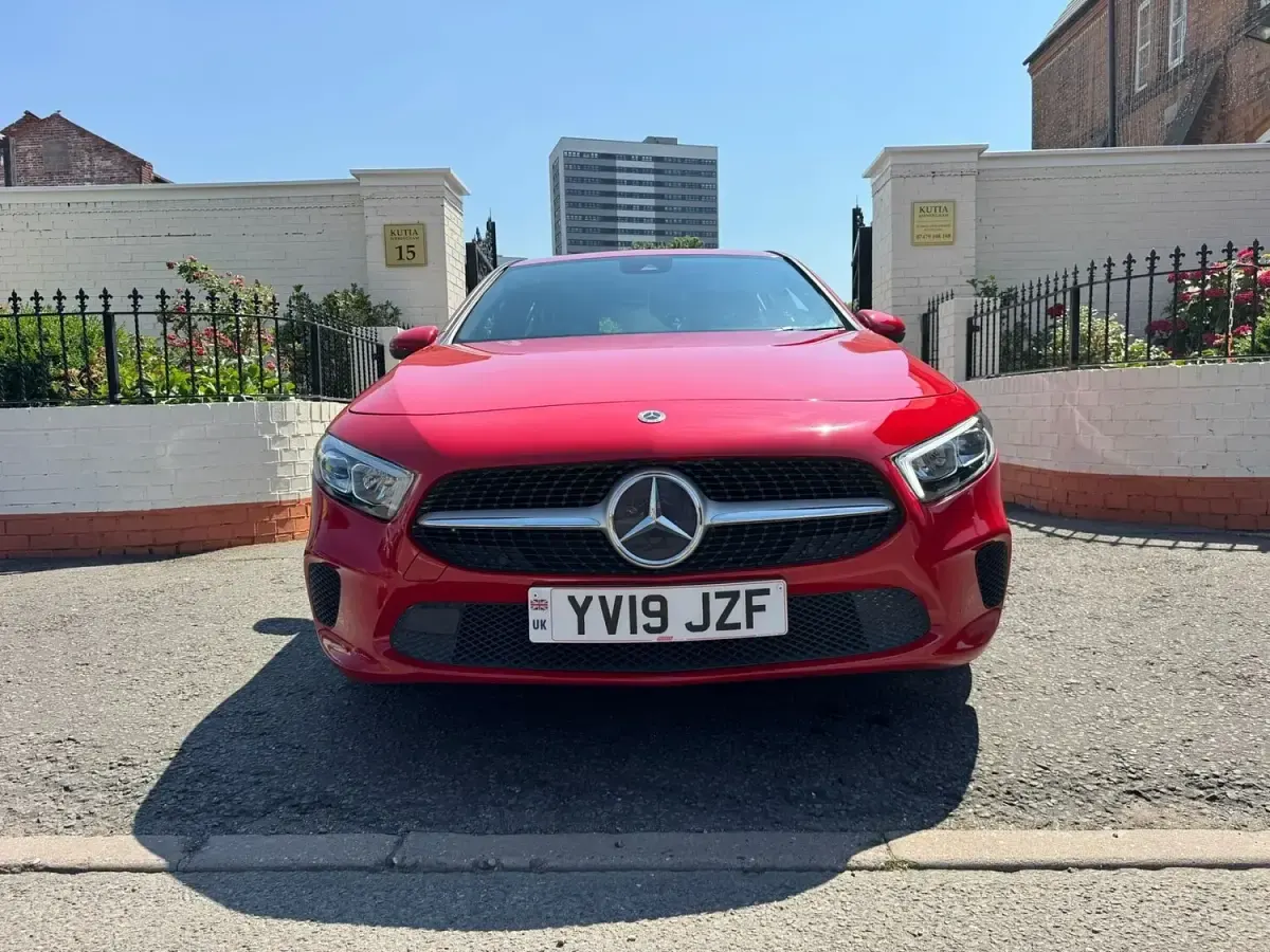 Used Mercedes A180 2019 Red Hatchback