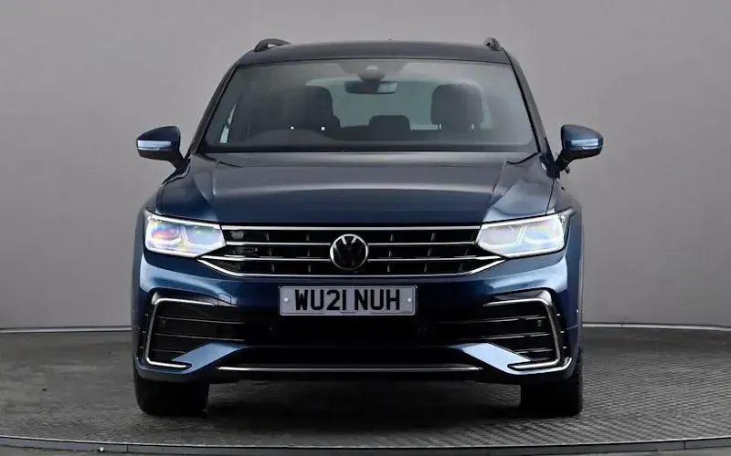 Used VW Tiguan R-line 150 HP (110 kW) 2023 SUV