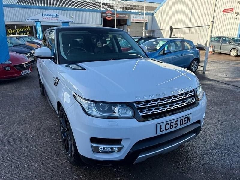 White Used 2015 Land Rover Range Rover Sport HSE SUV | £19,999 (Fair price) - Image 1/4