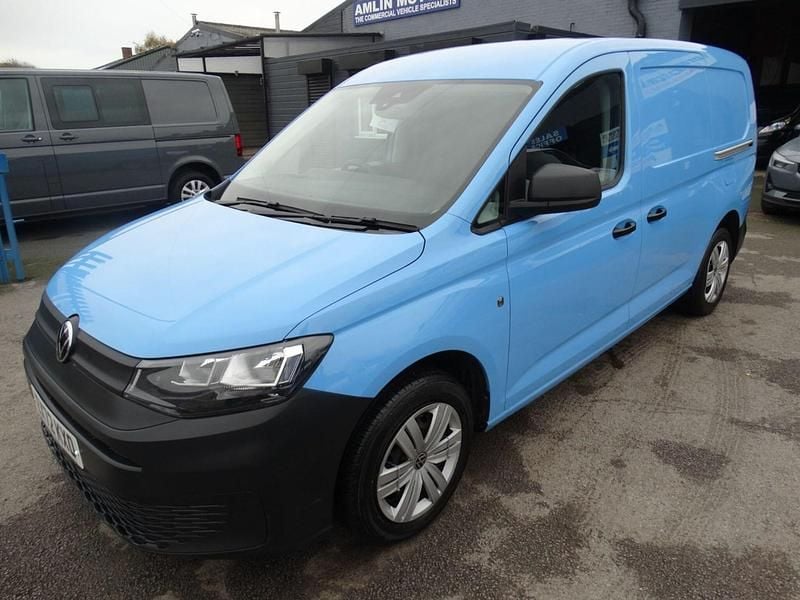 Blue Used 2022 VW Caddy Maxi MPV | £15,999 (Good price) - Image 1/4