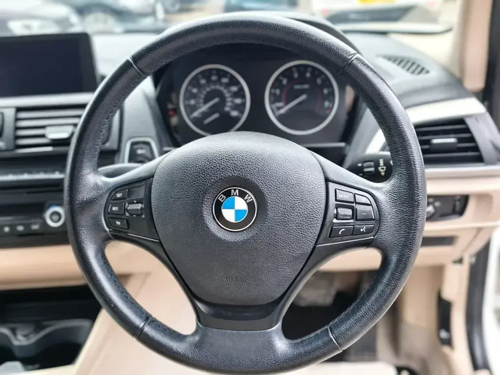 Used BMW 116 2013 White Hatchback