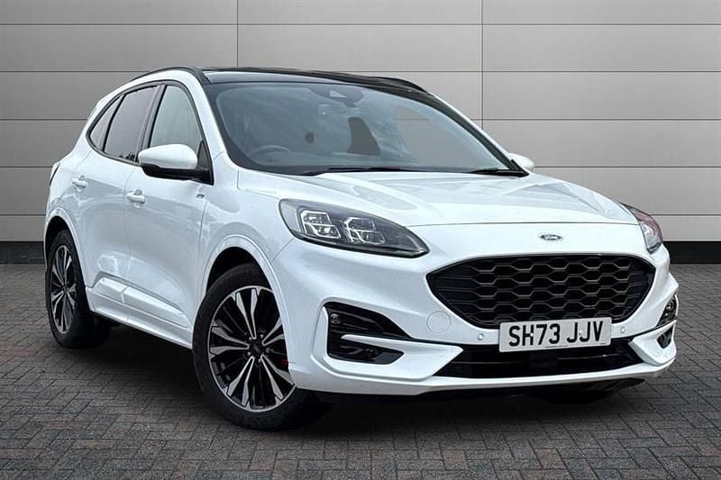 White Used 2023 Ford Kuga ST-Line X SUV | £24,750 (Fair price) - Image 1/3