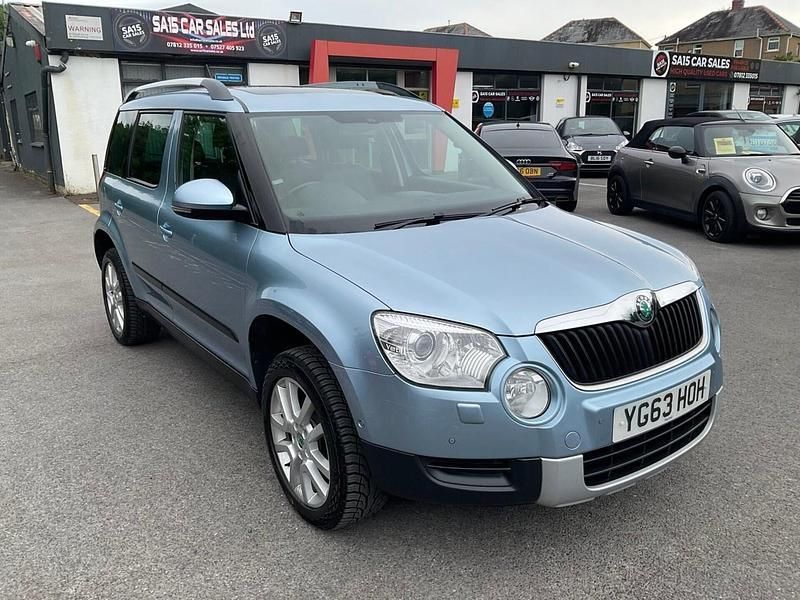 Blue Used 2013 Skoda Yeti Elegance SUV | £6,250 (Fair price) - Image 1/4