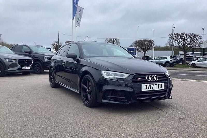 Begagnad Audi A3 Black Edition 310 HK (228 kW) 2017