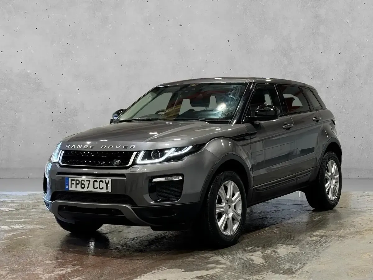 Used Land Rover Range Rover evoque SE 2017 Grey Estate