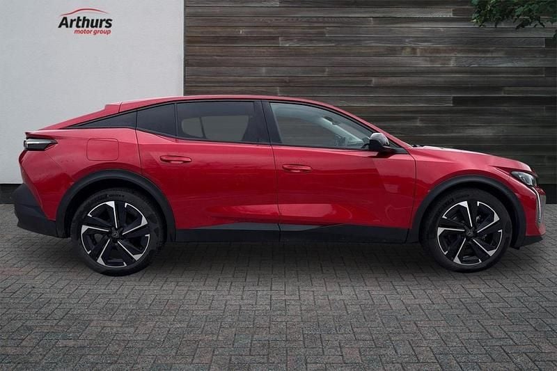 Used Peugeot 408 Allure 134 HP (98 kW) 2025 Red SUV