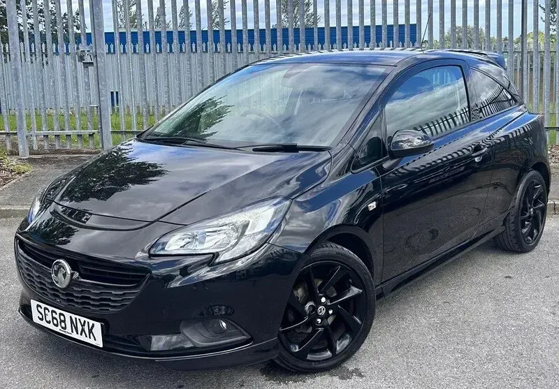 Used Vauxhall Corsa SRi 90 HP (66 kW) 2019 Black Hatchback