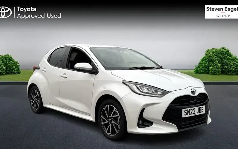 Used Toyota Yaris Design 116 HP (85 kW) 2023 Hatchback